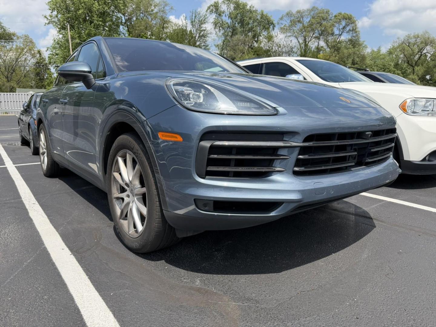 2020 Porsche Cayenne -'s photo