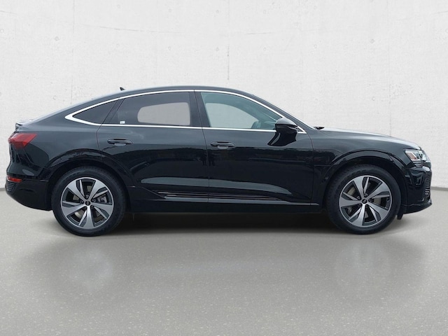 2024 Audi Q8 Sportback e-tron