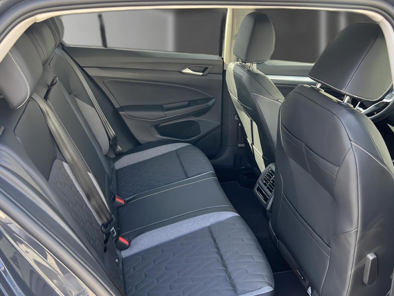 Volkswagen Golf – Bild 18