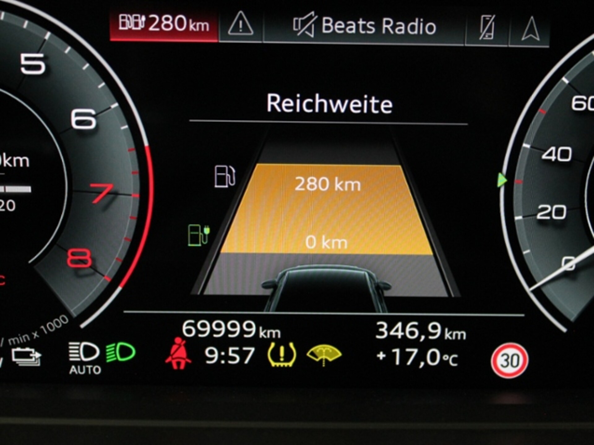 Audi A8 TFSI e