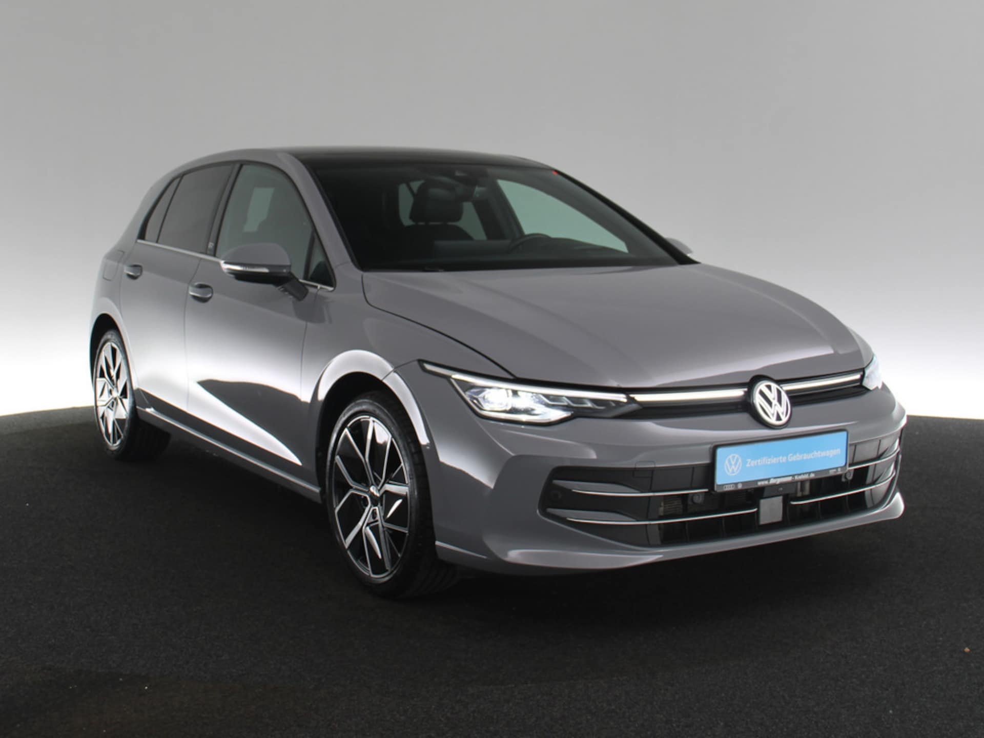 Volkswagen Golf Style