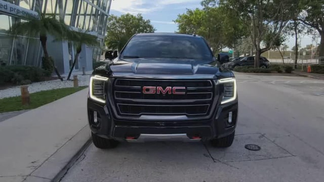 2023 GMC Yukon XL