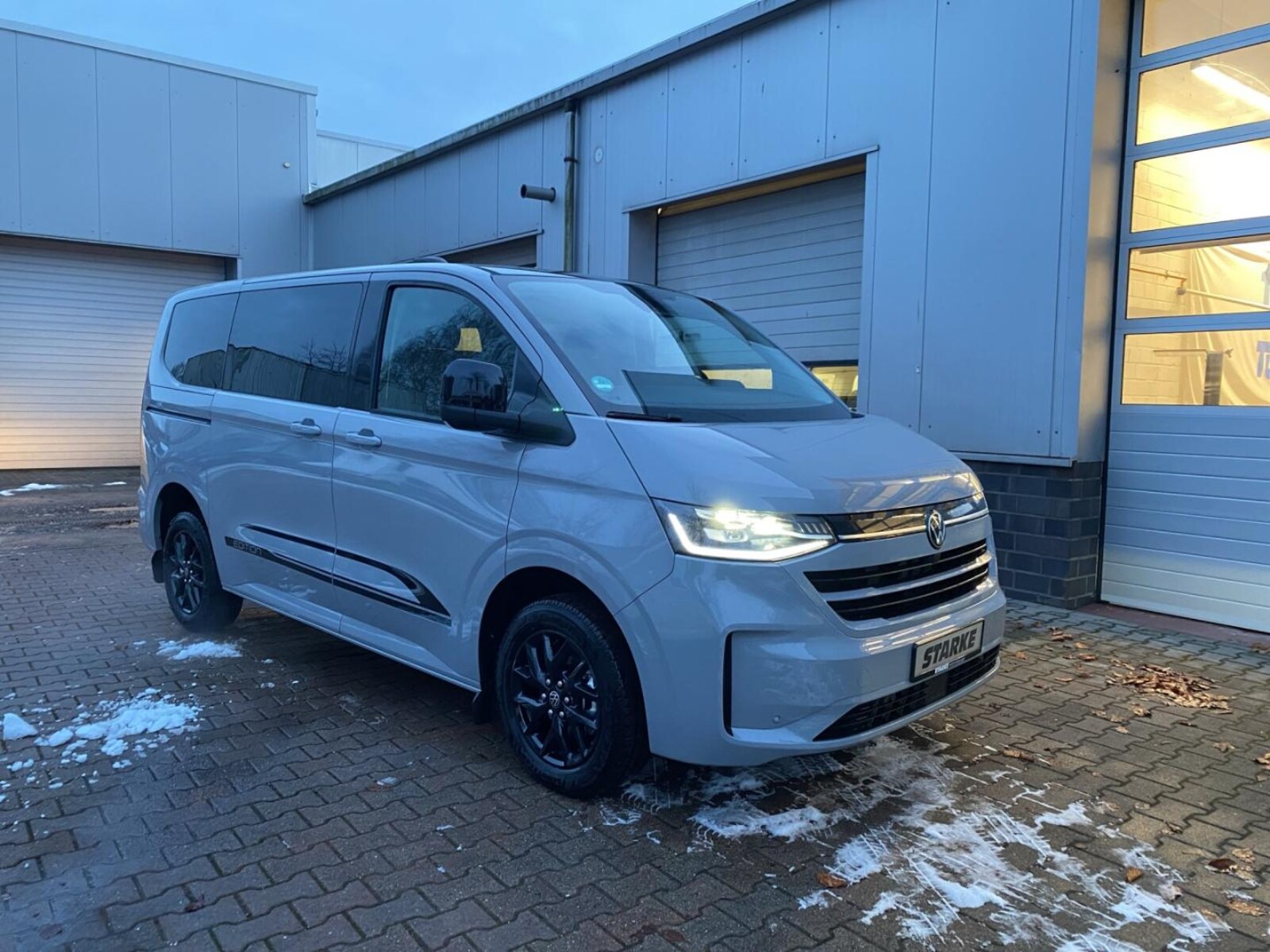 Volkswagen Caravelle – Bild 16