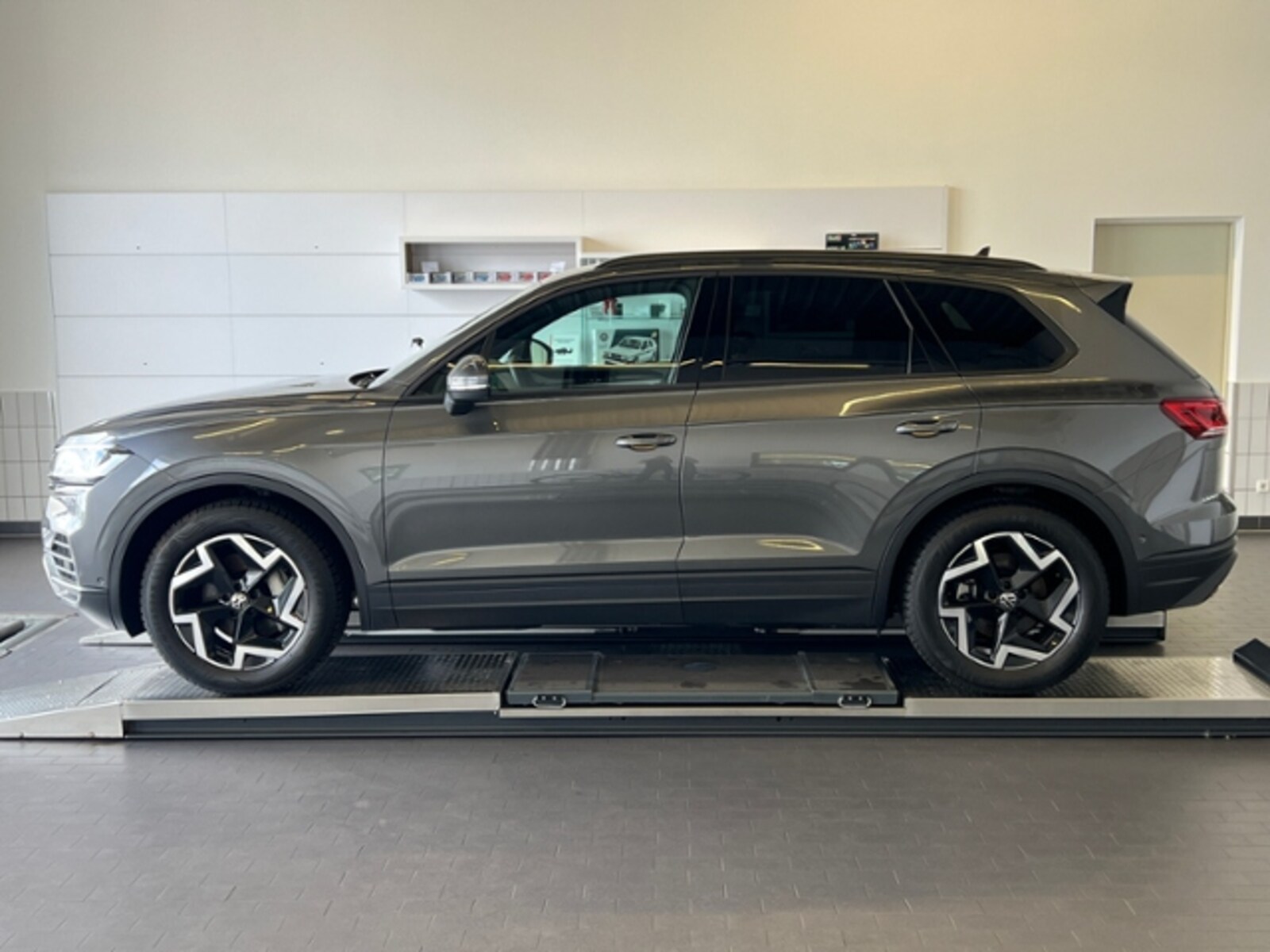 Volkswagen Touareg – Bild 3