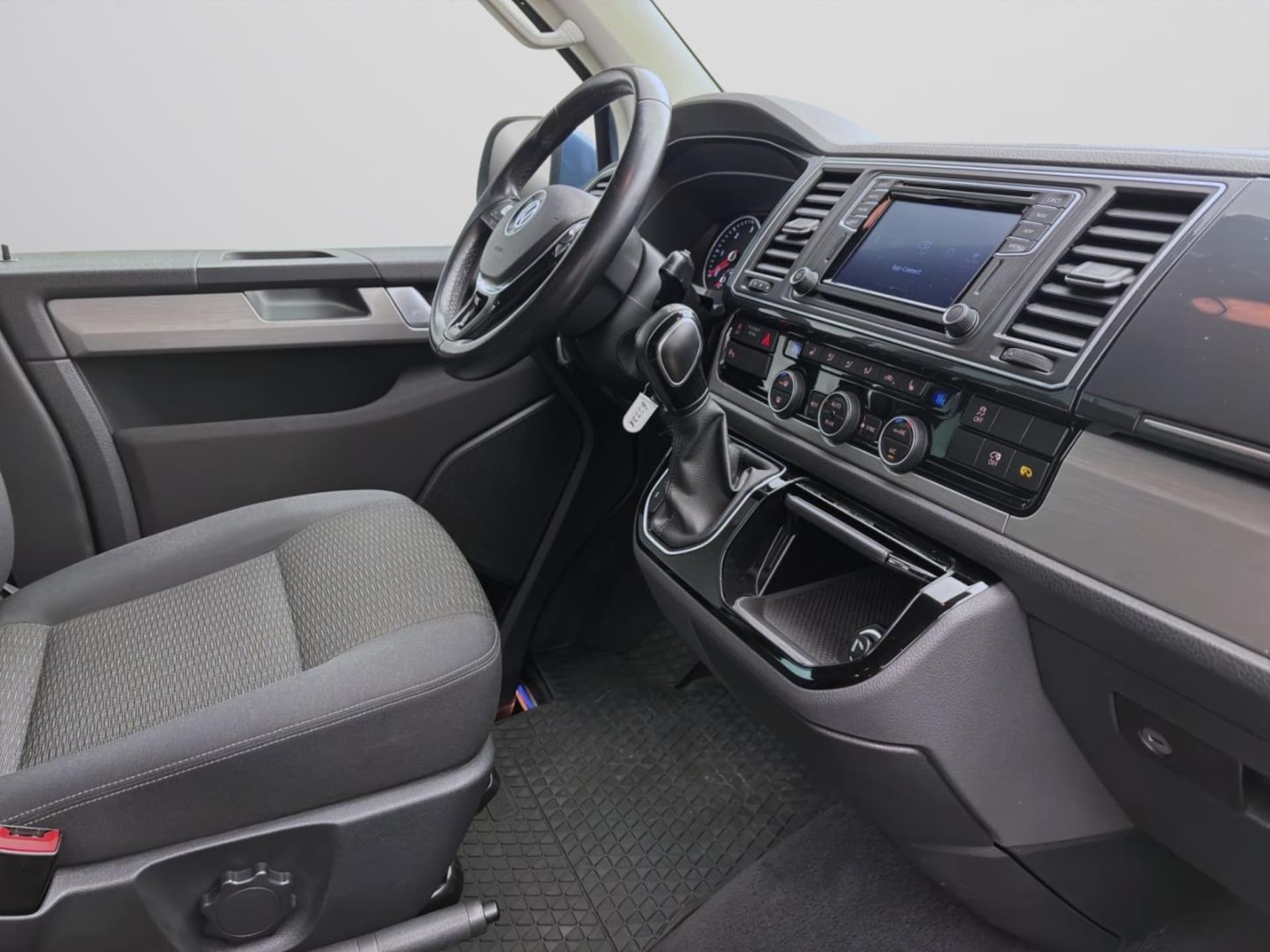 Volkswagen T6 Multivan Comfortline