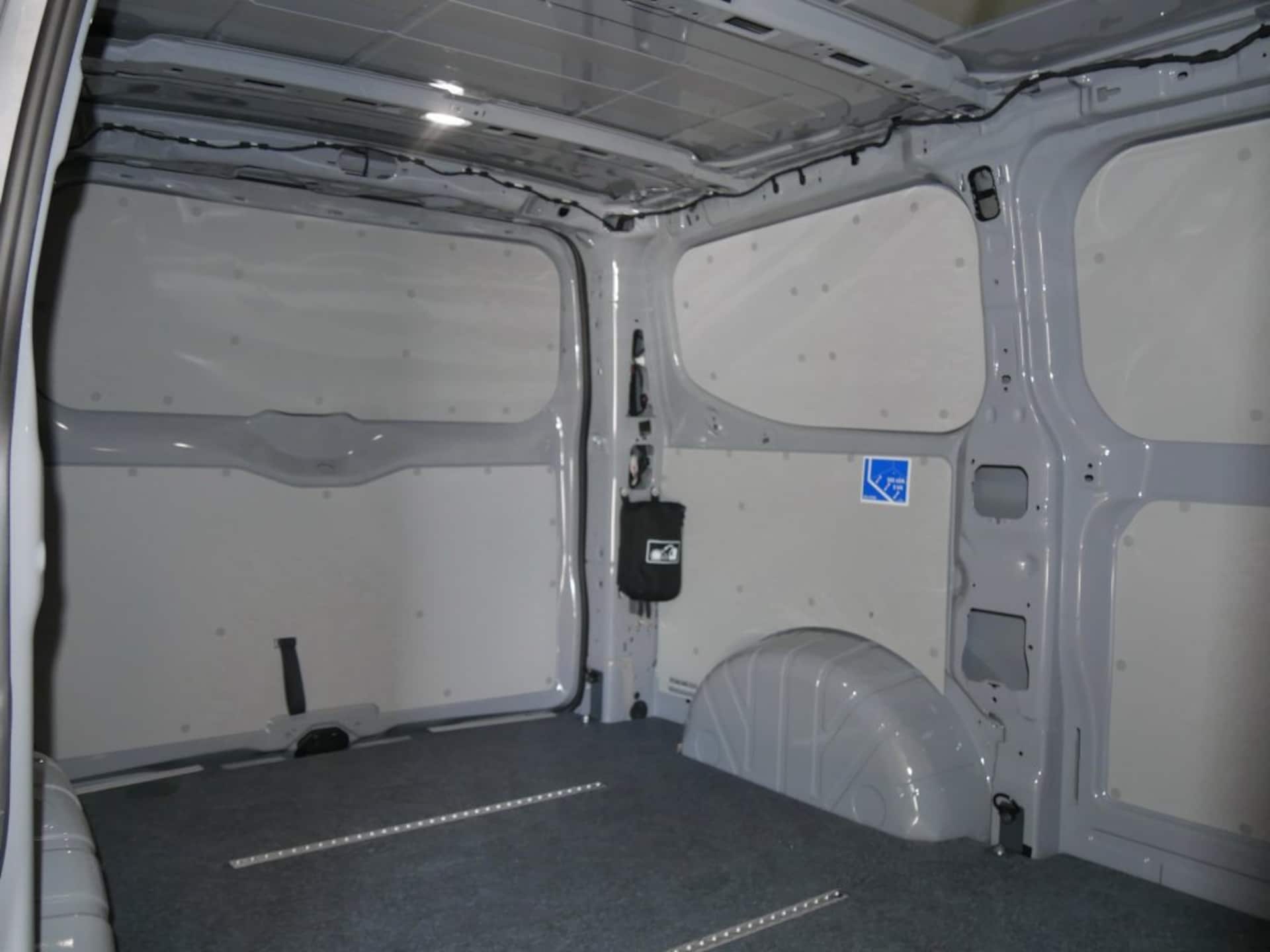 Volkswagen Transporter Kasten kurzer Radstand