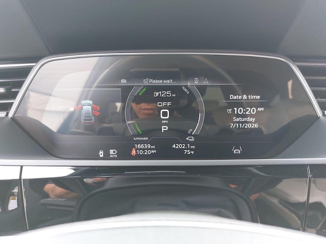 2024 Audi Q8 Sportback e-tron Premium Plus - Photo 20