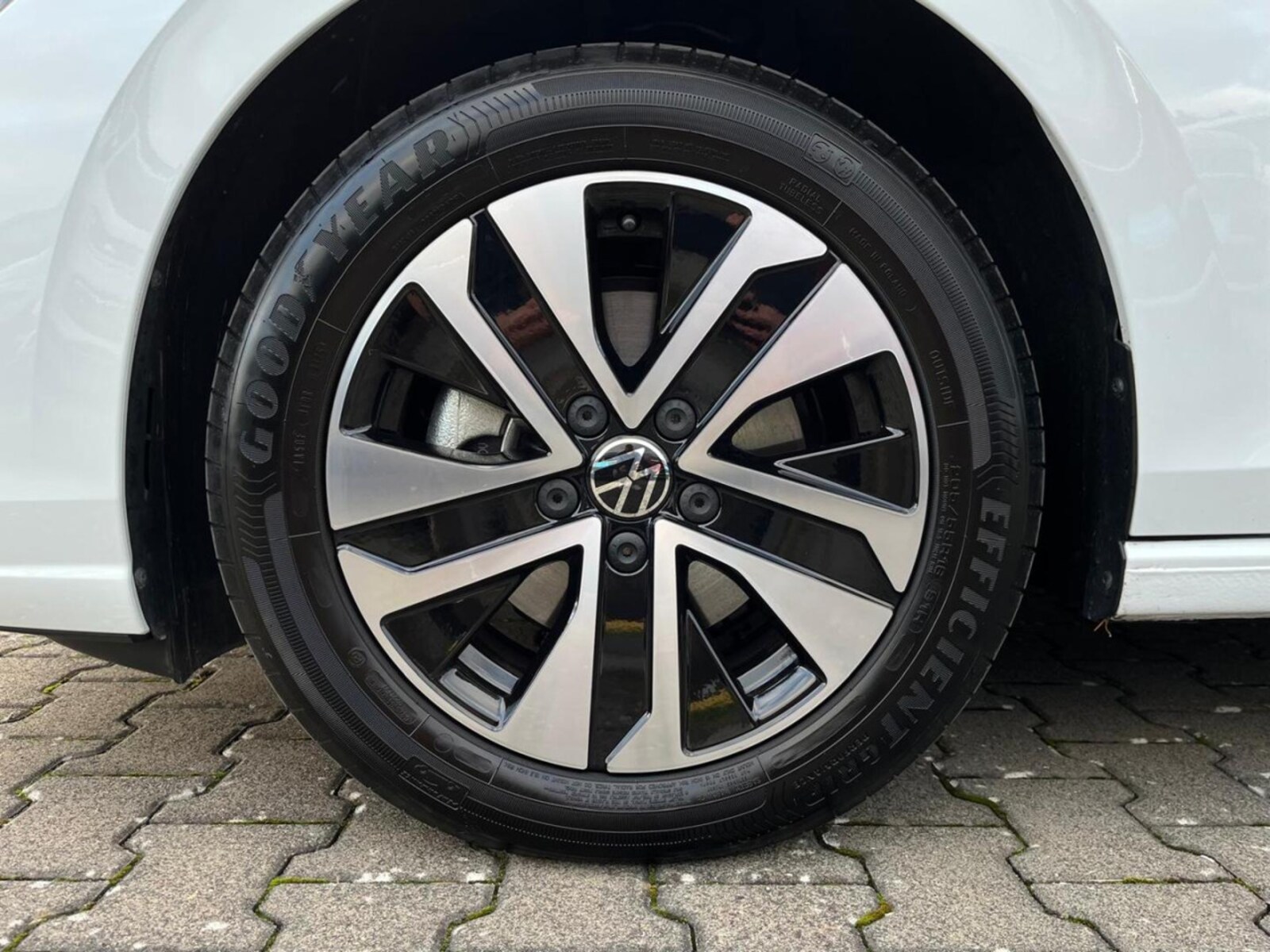 Volkswagen Golf Variant – Bild 12