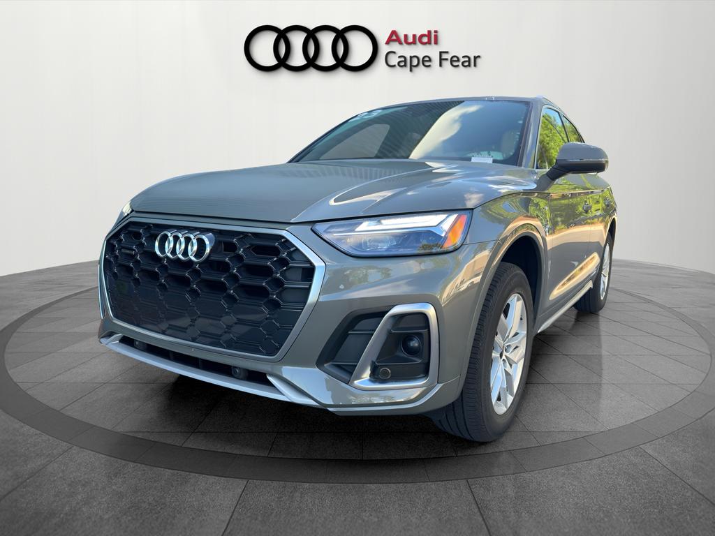 2023 Audi Q5 45 Premium's photo