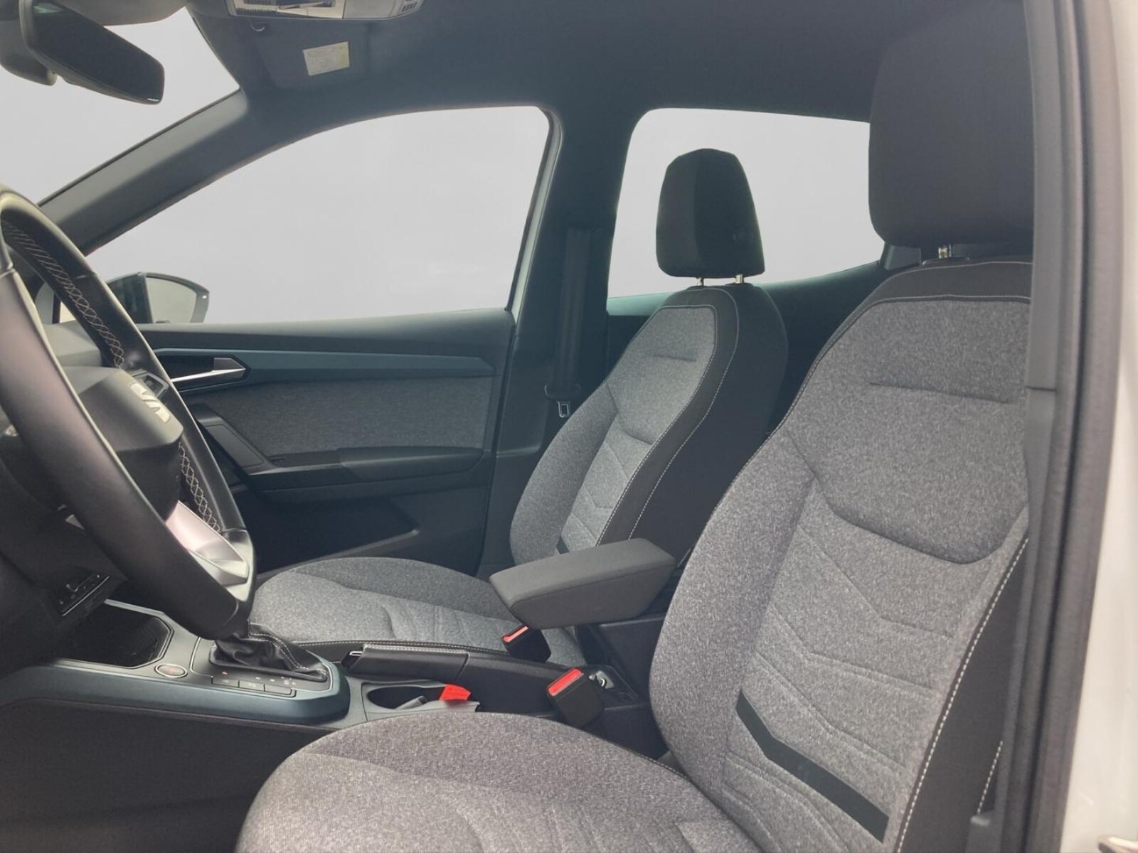 SEAT Arona – Bild 8