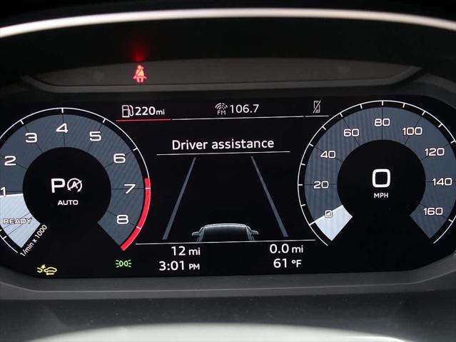 2025 AUDI Q3 - Image 18