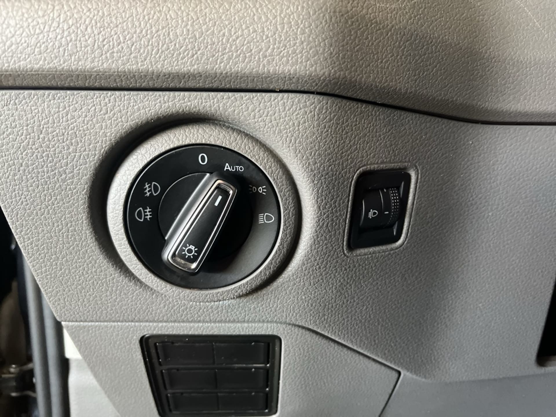 Volkswagen Crafter Kasten langer Radstand