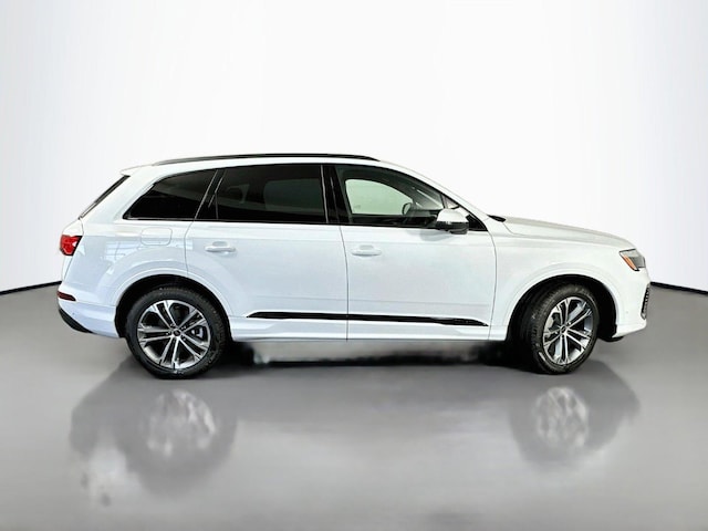 2026 Audi Q7 Premium - Photo 8