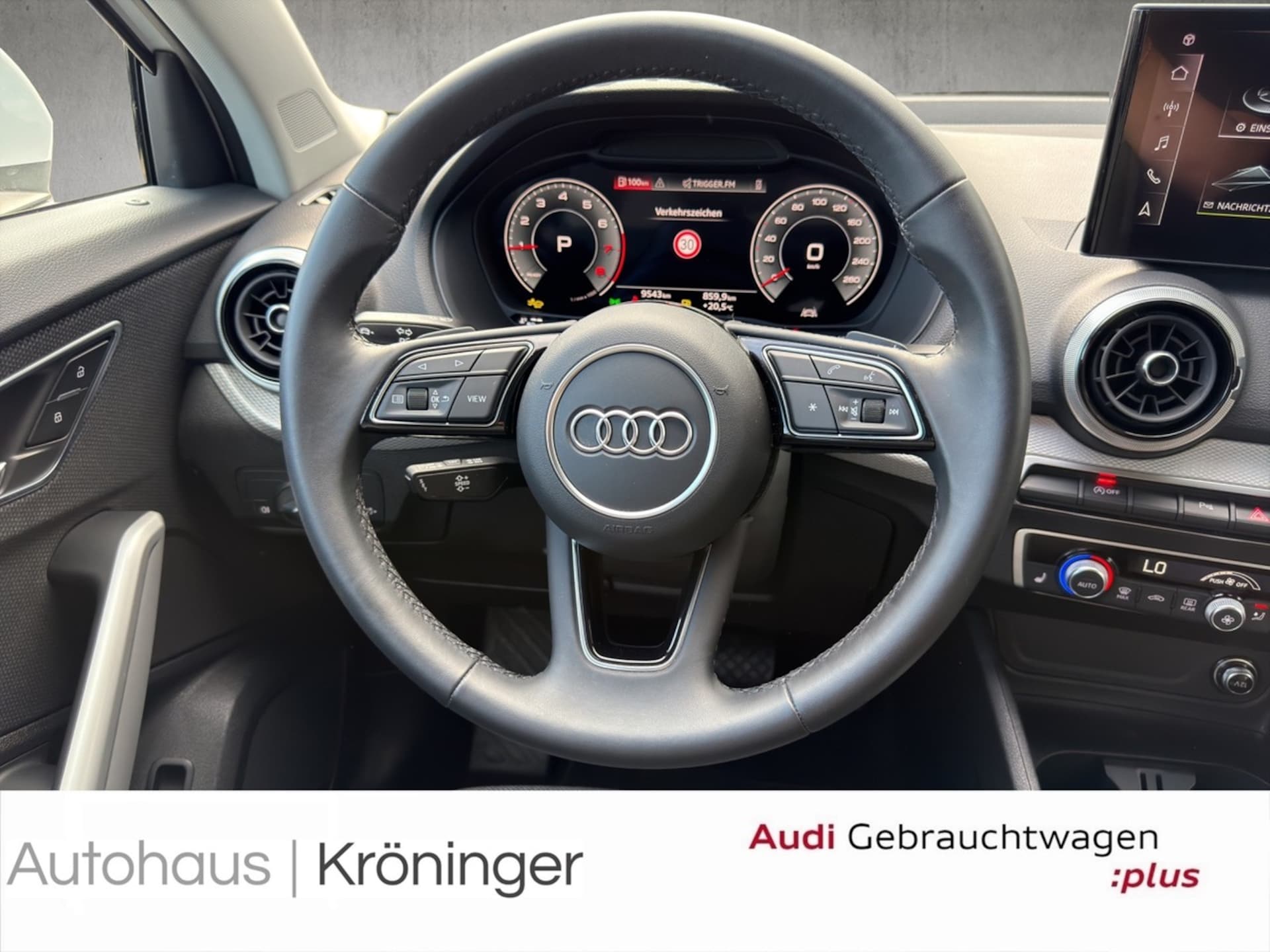 Audi Q2 S line