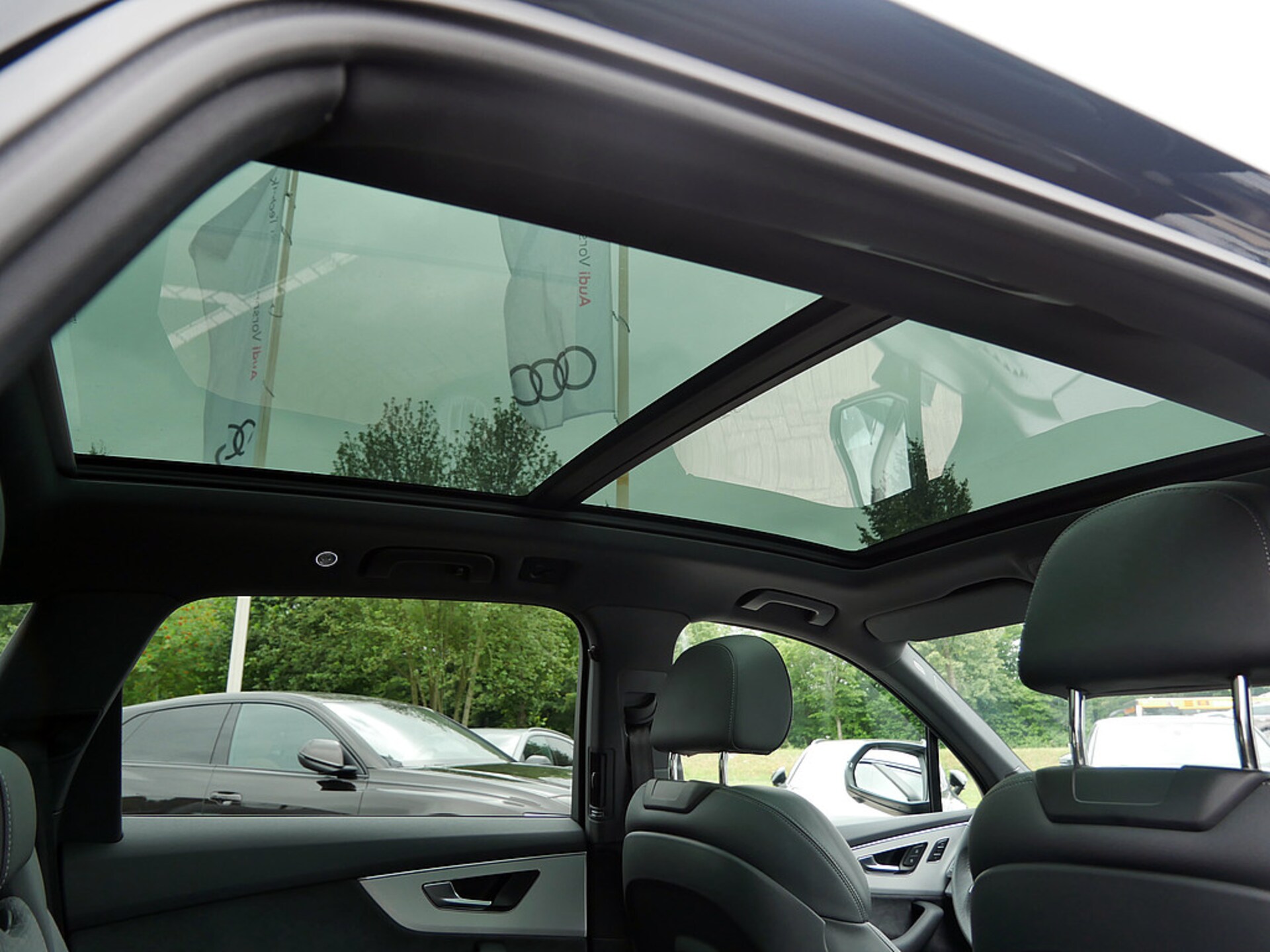 Audi Q7 SUV TFSI e S line
