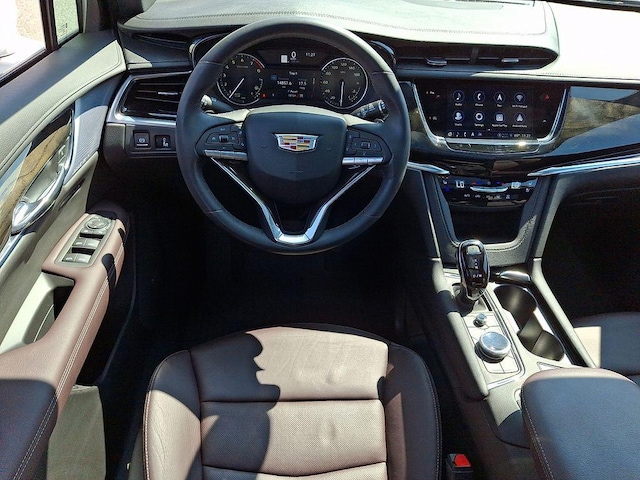 2024 Cadillac XT6