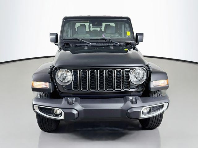 2025 Jeep Gladiator