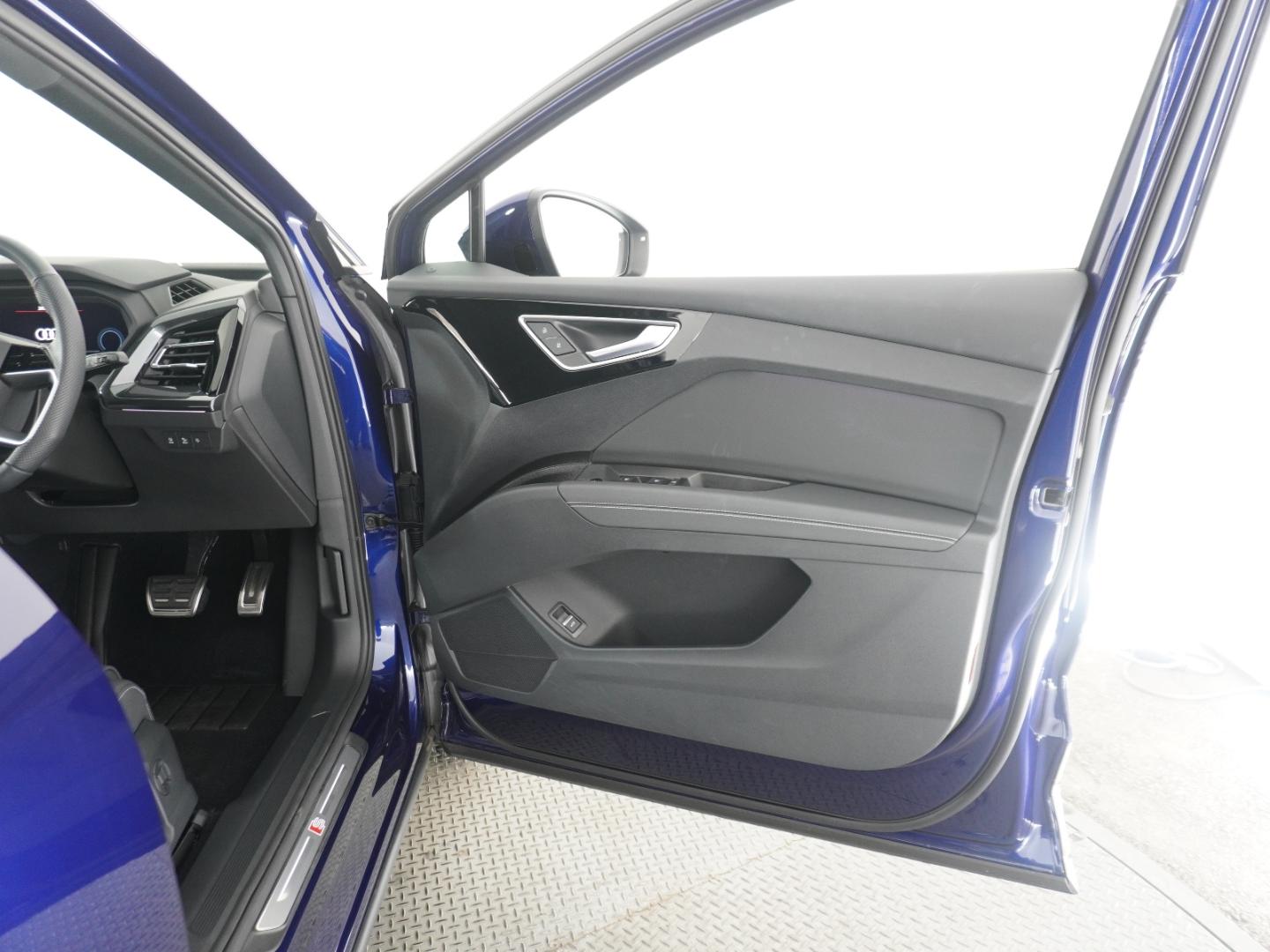 Image about Audi Q4 e-tron 40 e-tron 150,00 kW