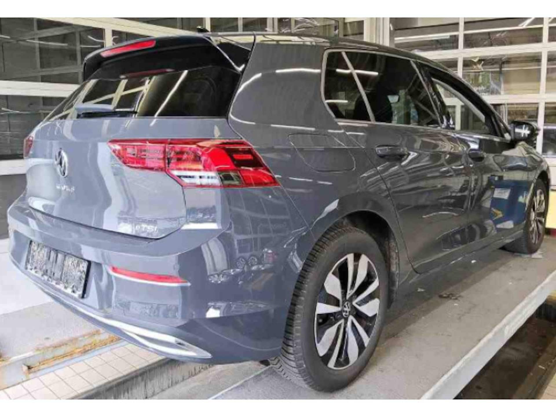 Volkswagen Golf MOVE