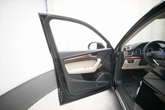 2025 Audi Q5 Premium Plus - Photo 29