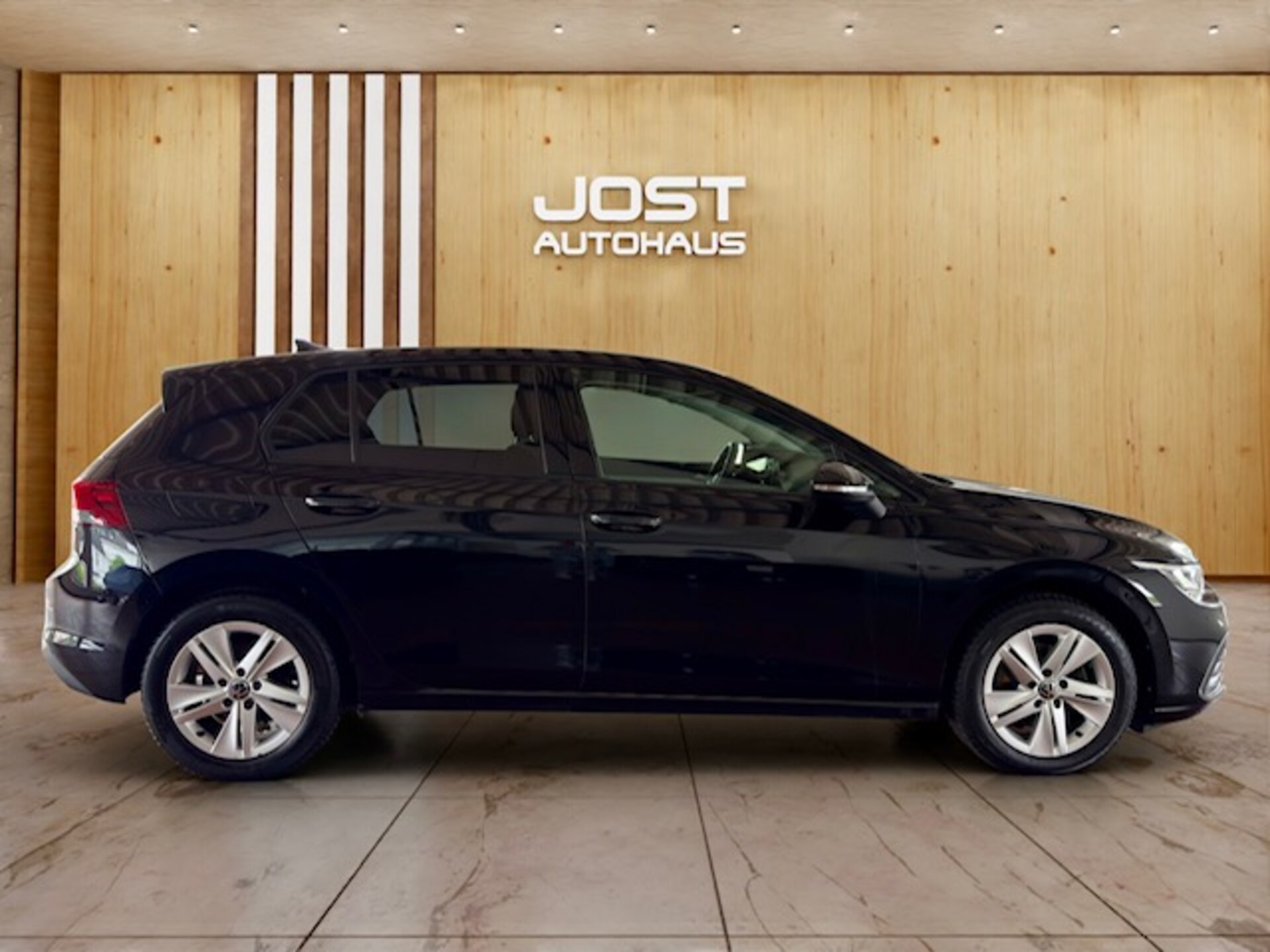 Volkswagen Golf Life