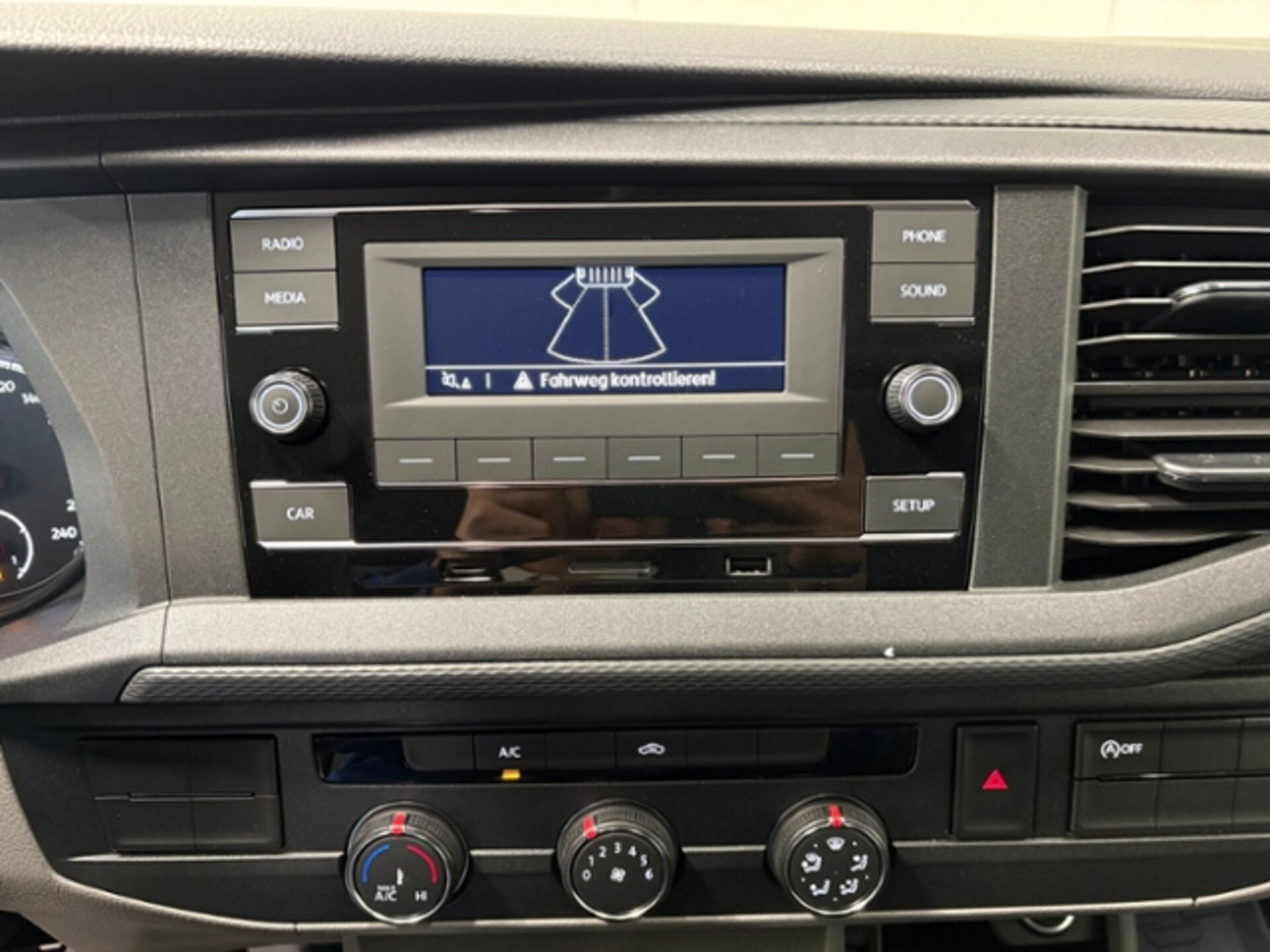 Volkswagen T6.1 Transporter Kasten kurzer Radstand