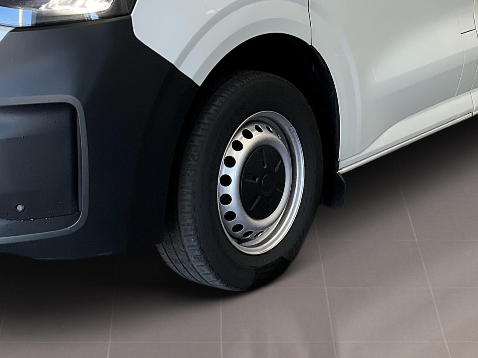 Volkswagen Transporter Kasten langer Radstand – Bild 7