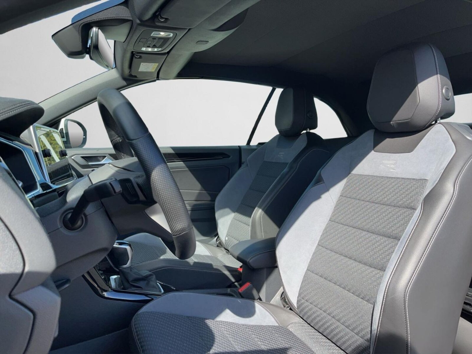 Volkswagen T-Roc Cabriolet – Bild 12