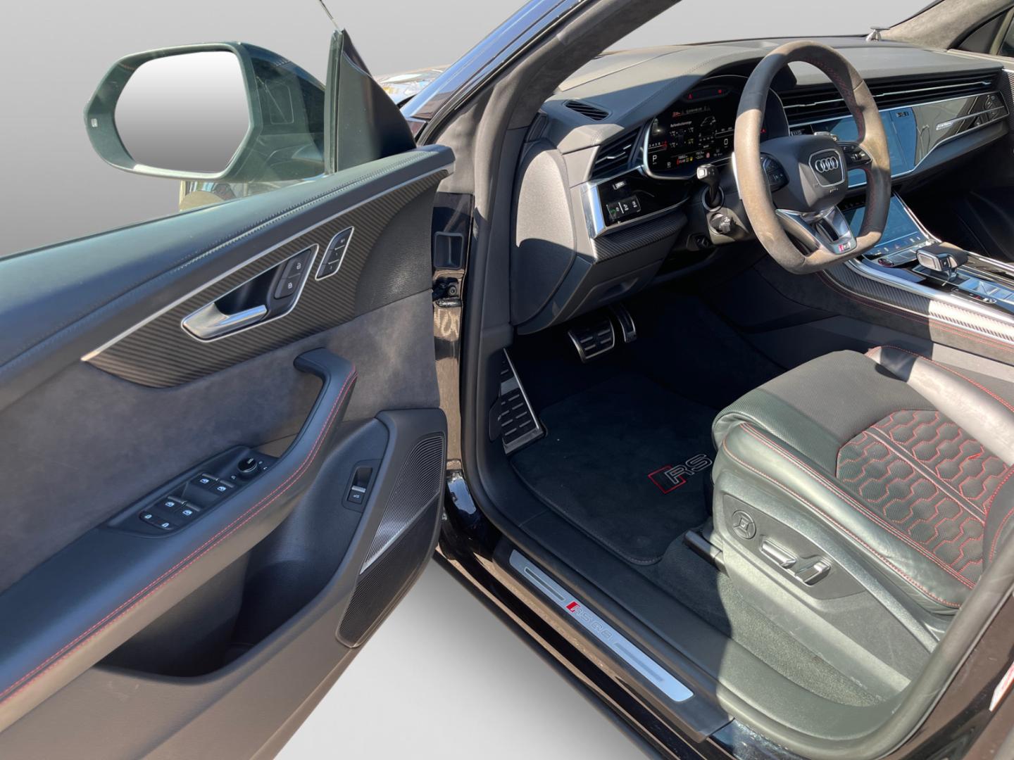 Image about Audi RS Q8 TFSI quattro tiptronic