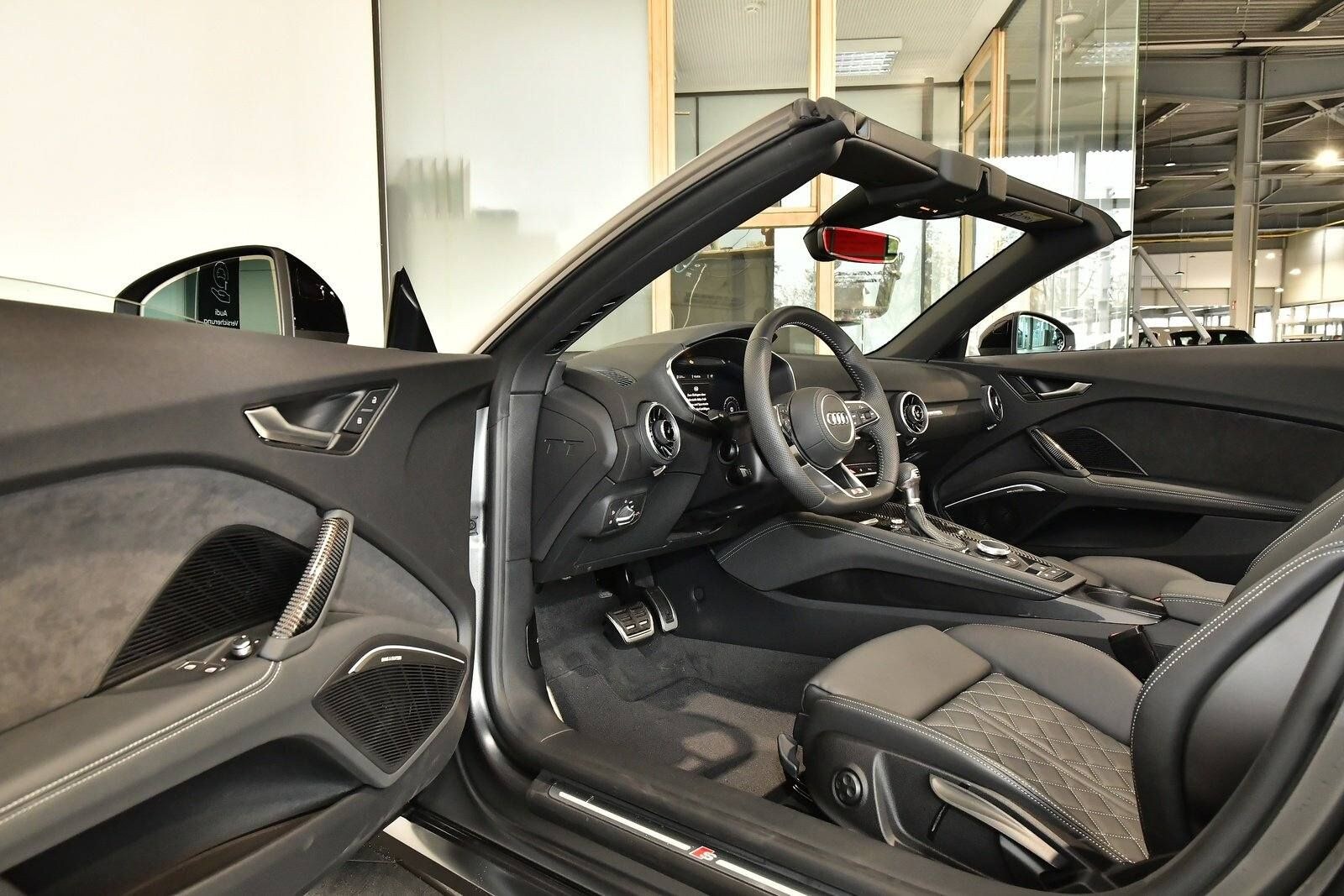 Image about Audi TTS Roadster TFSI quattro S tronic