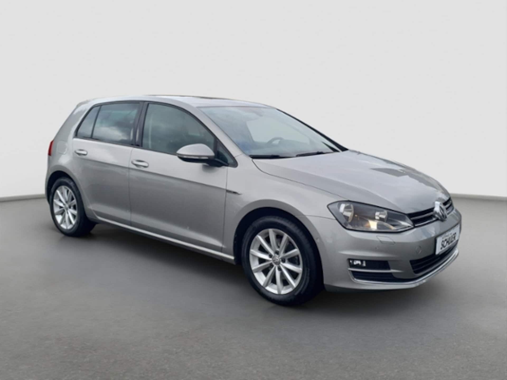 Volkswagen Golf LOUNGE