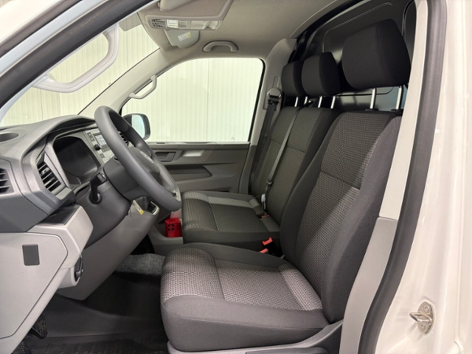Volkswagen T6.1 Transporter Kasten kurzer Radstand