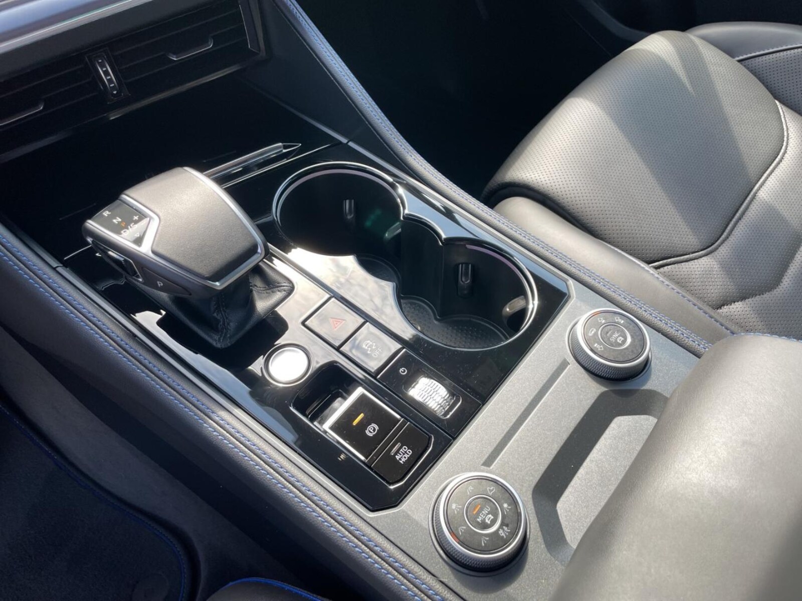 Volkswagen Touareg – Bild 22