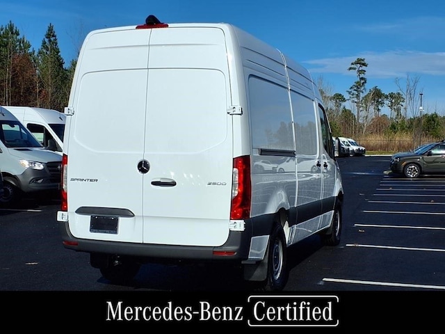 2025 Mercedes-Benz