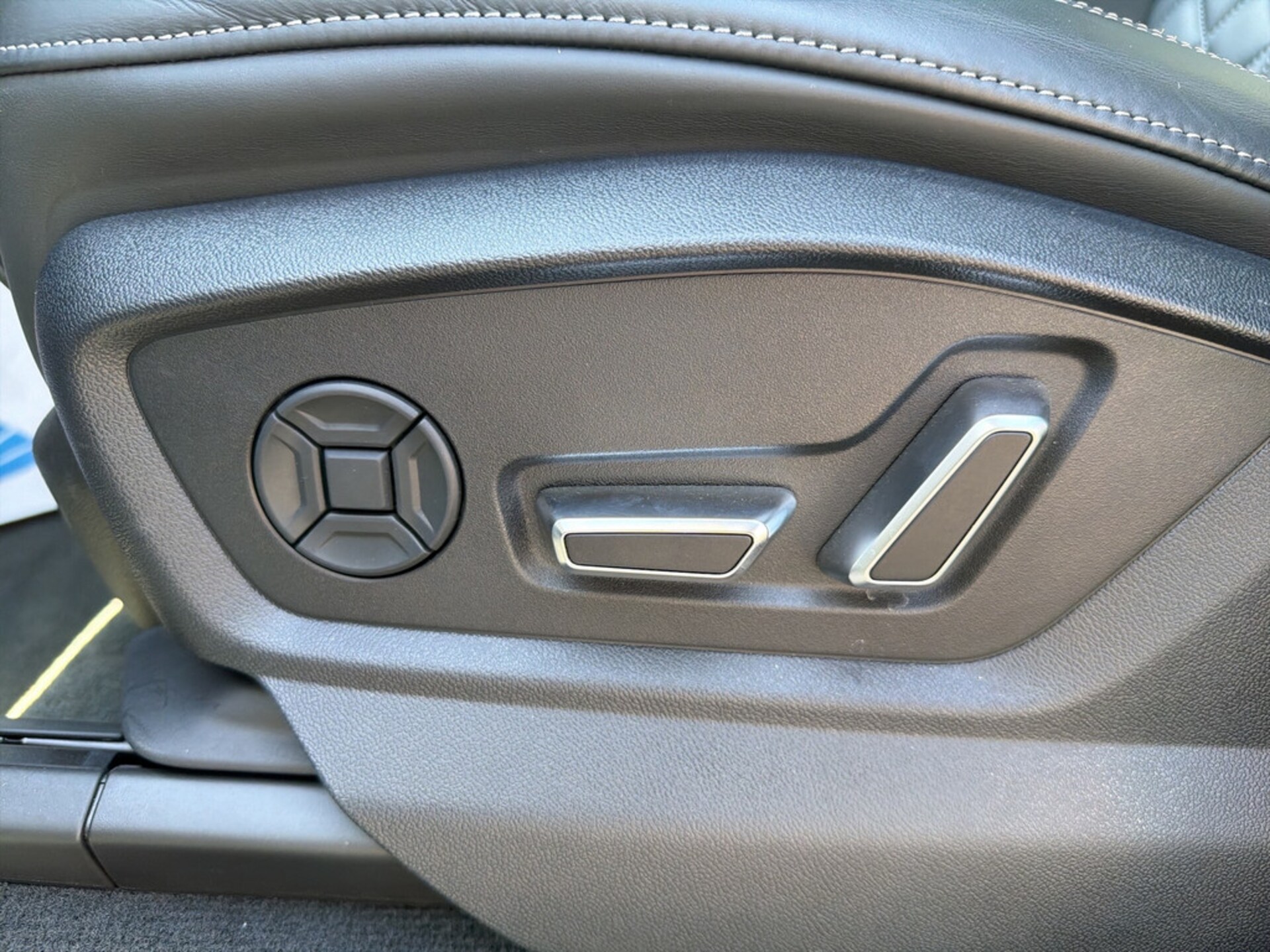 Audi SQ7 SUV