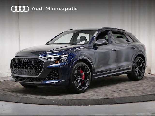 2026 Audi RS Q8 SUV performance
