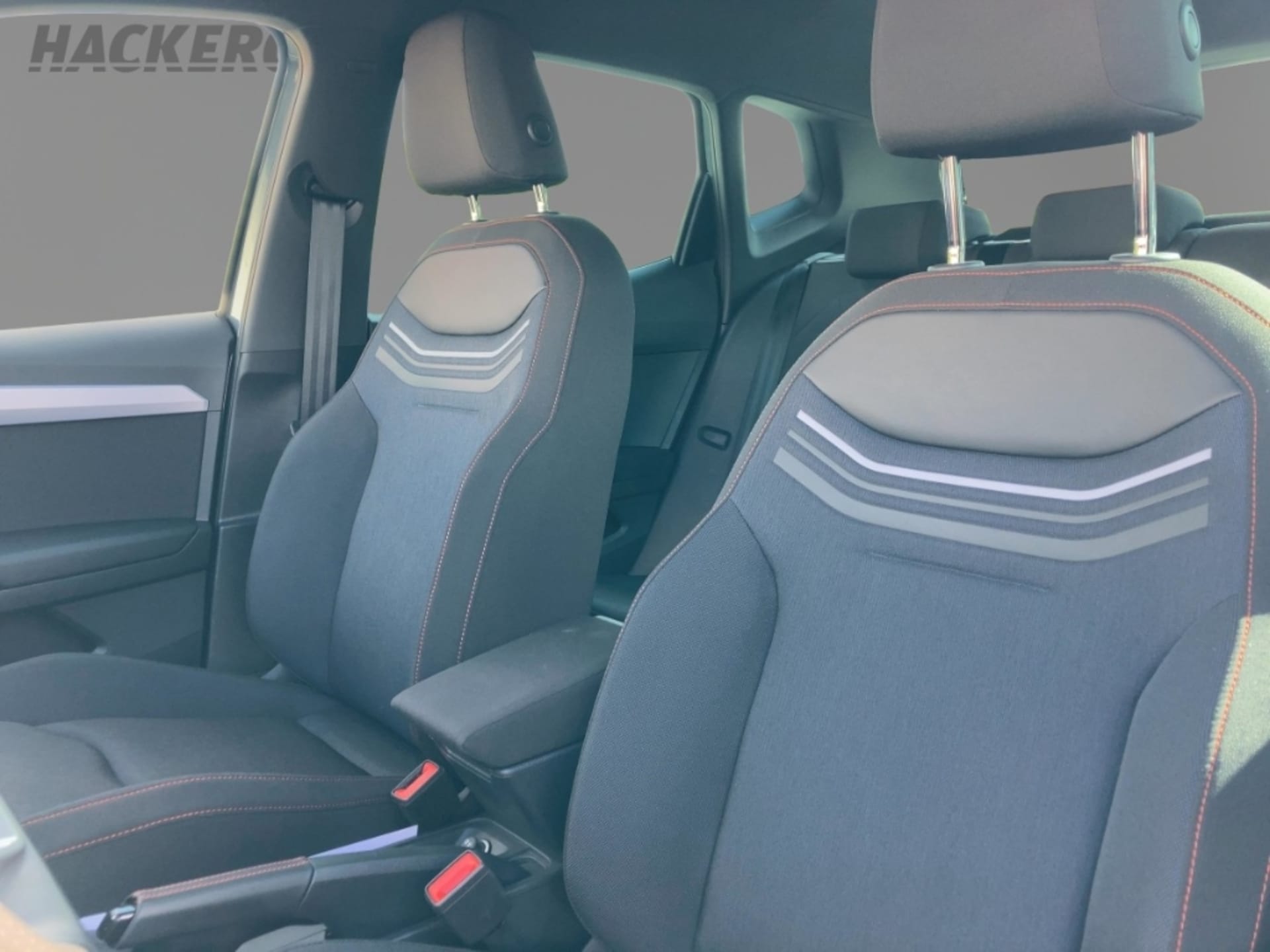 SEAT Arona FR