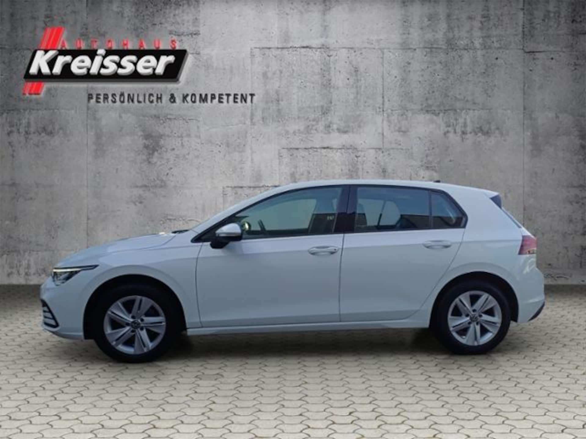 Volkswagen Golf Life