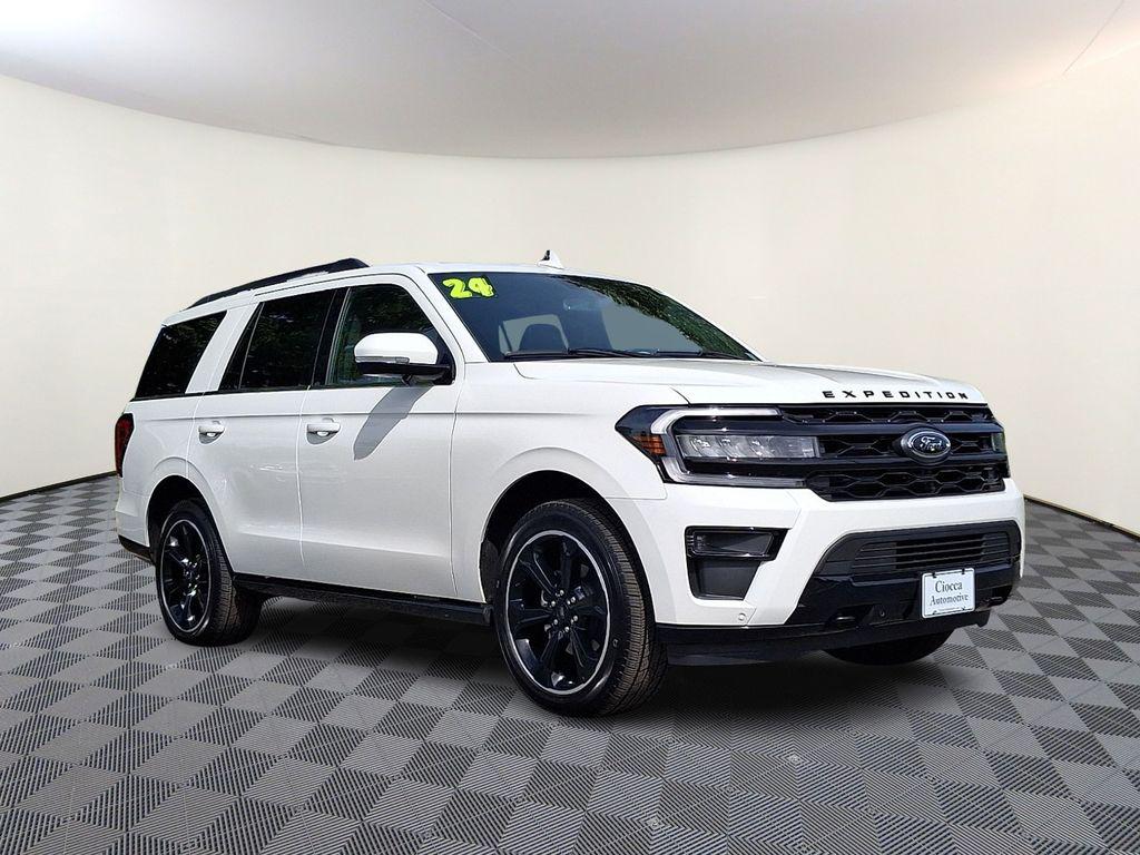 2024 Ford Expedition Limited 4X4's photo