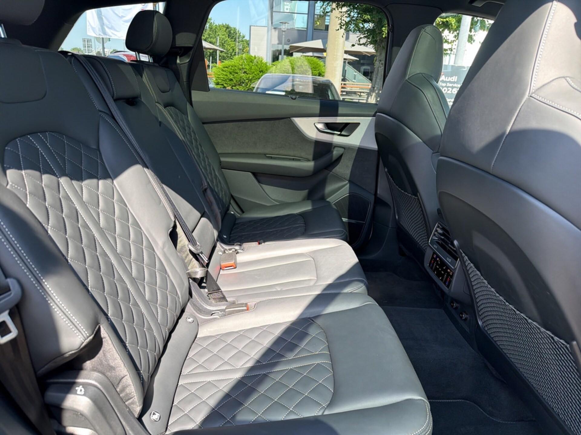 Audi SQ7 SUV