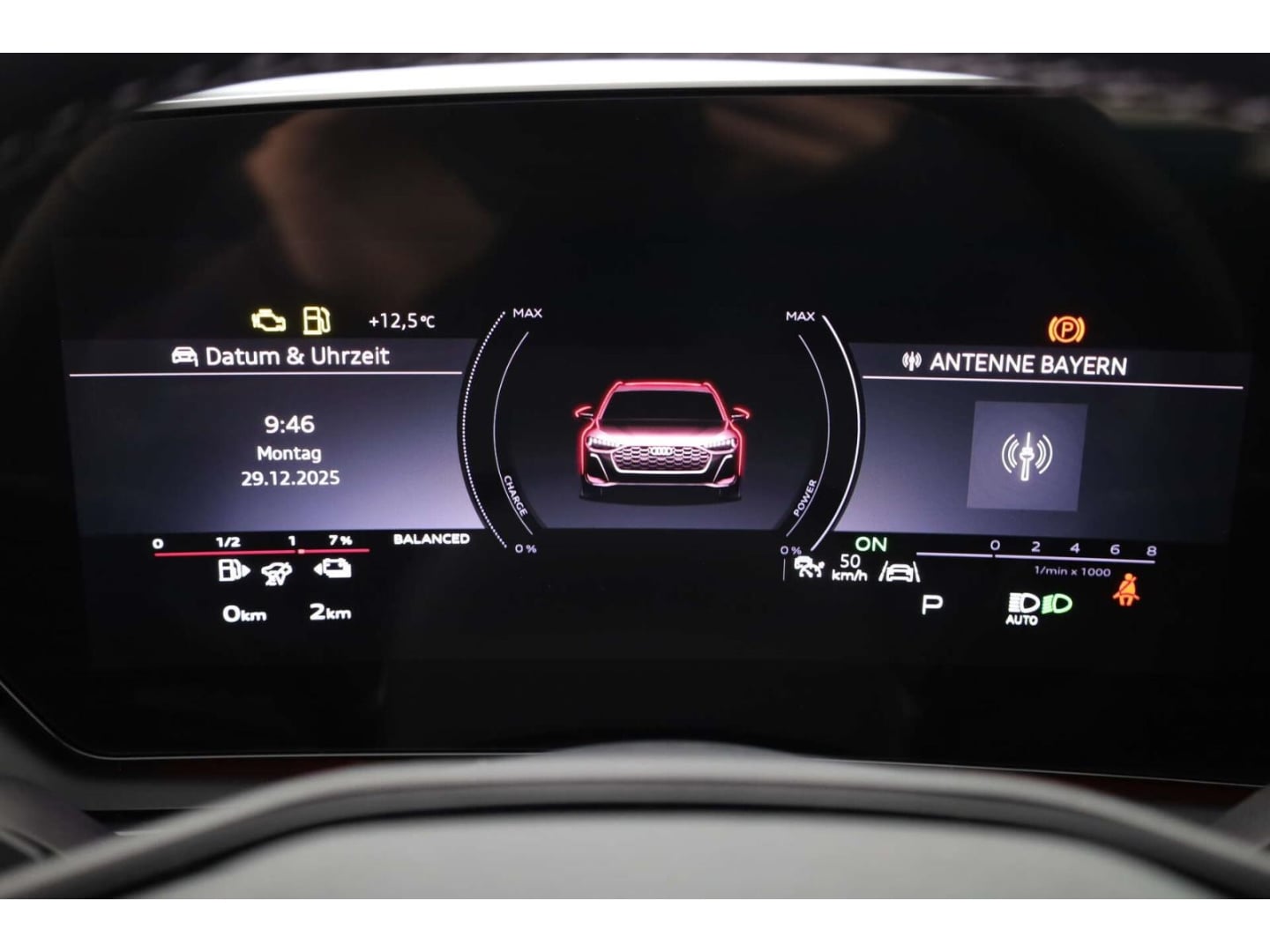 Bild über Audi A5 Avant e-hybrid e-hybrid quattro 270 kW S tronic - für weitere Informationen kontaktieren Sie den Audi Partner