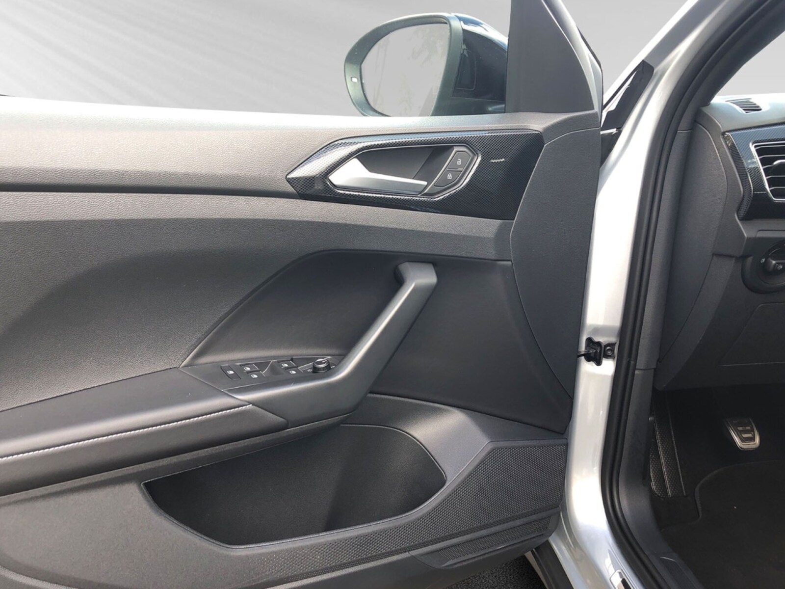 Volkswagen T-Cross – Bild 9