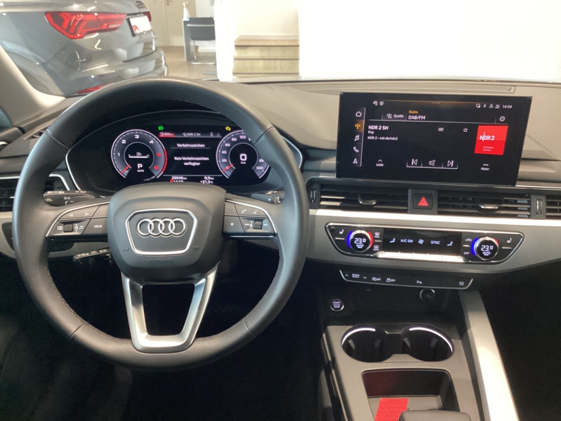 Audi A4 Avant S line