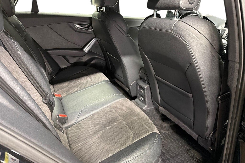 Bild som visar&nbsp;Audi Q2&nbsp;Q2 2.0 TFSI quattro sport 190 hk S tronic - för mer information kontakta din Audi Partner