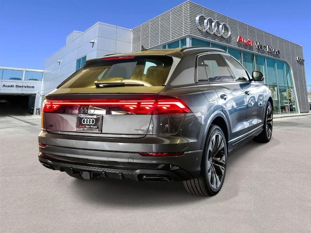 2026 Audi Q8