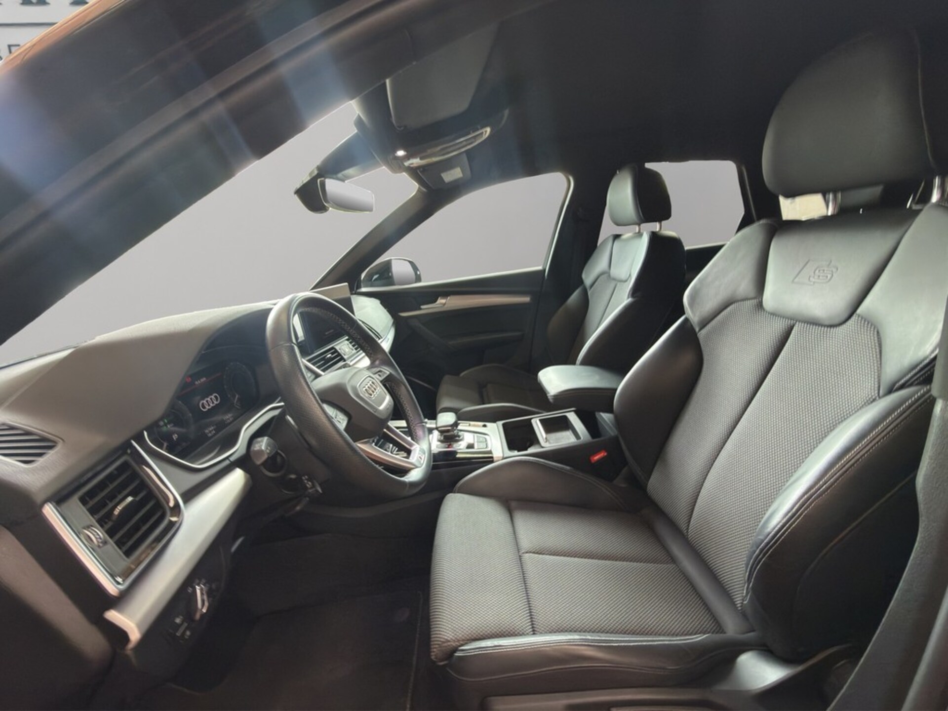 Audi Q5 TFSI e S line