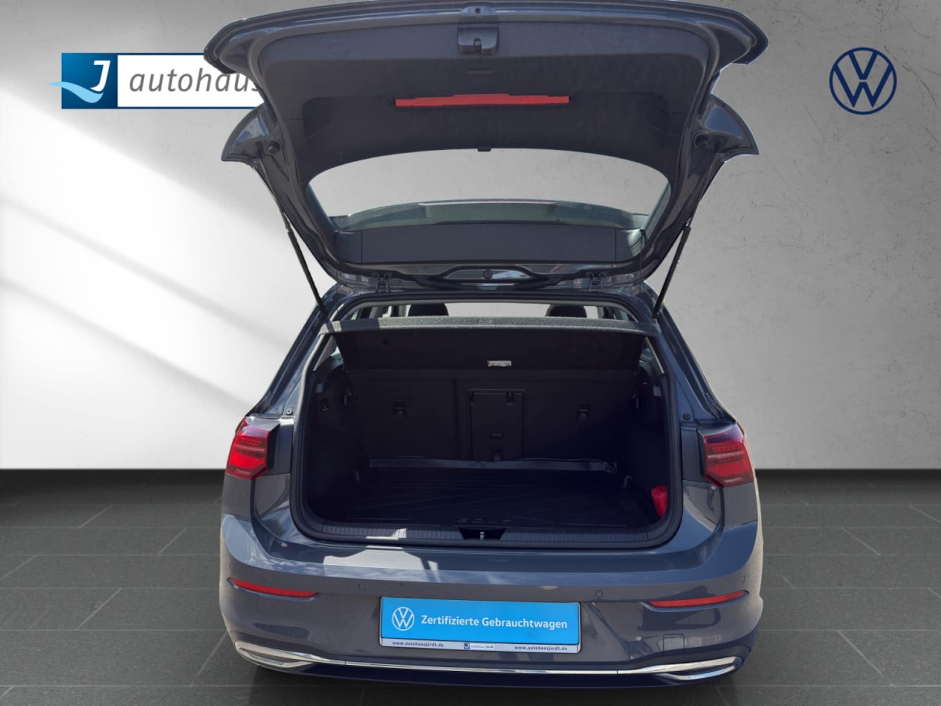Volkswagen Golf Style