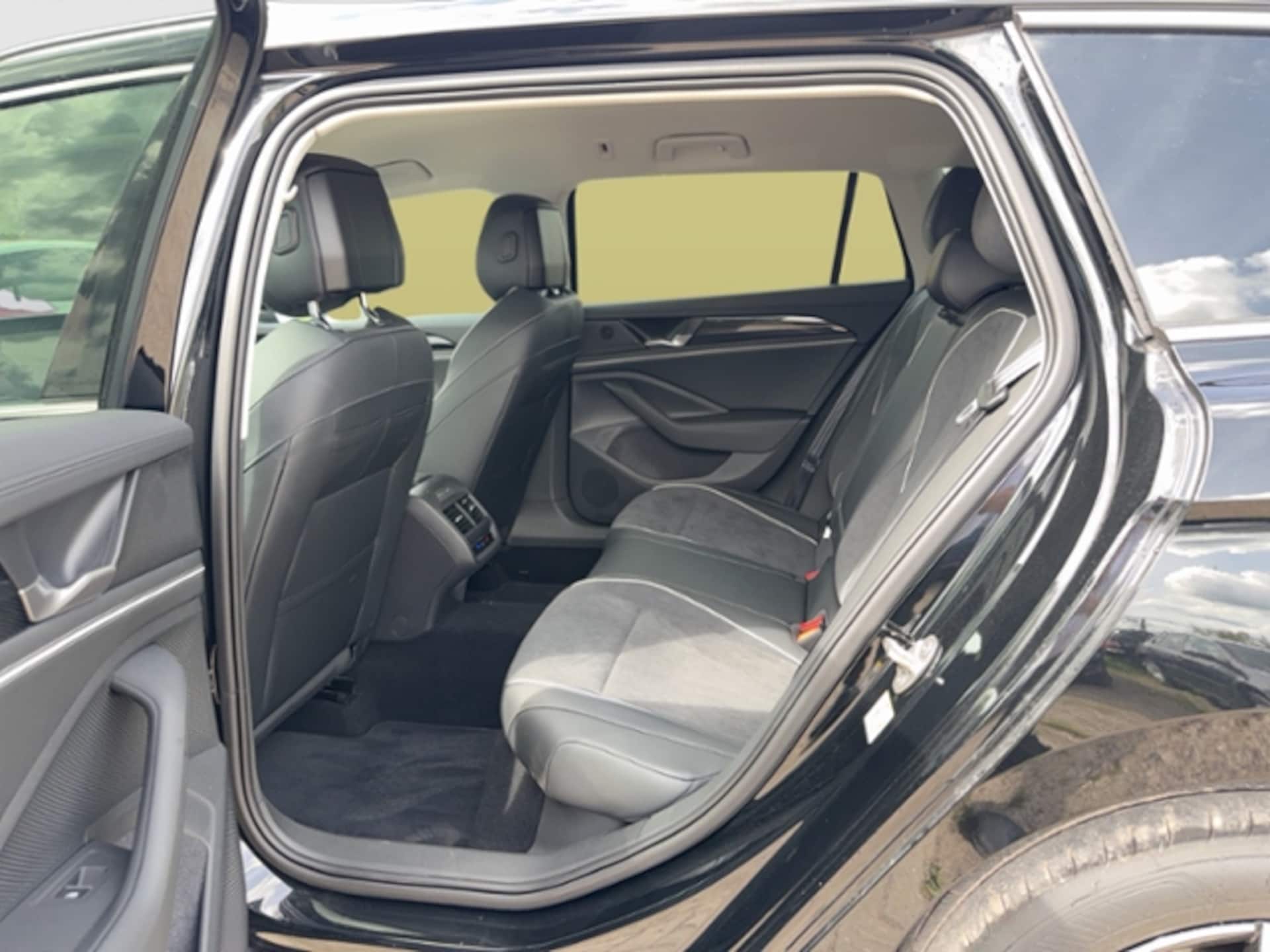 Volkswagen Passat Business