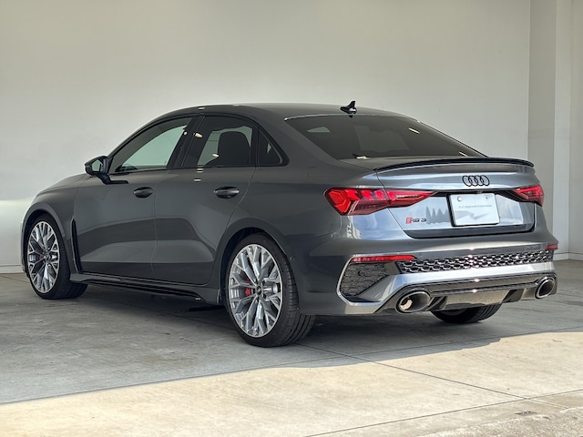 Audi RS 3 Sedan RS 3 Saloon 294(400) kW(PS) S tronic for more details contact your dealer