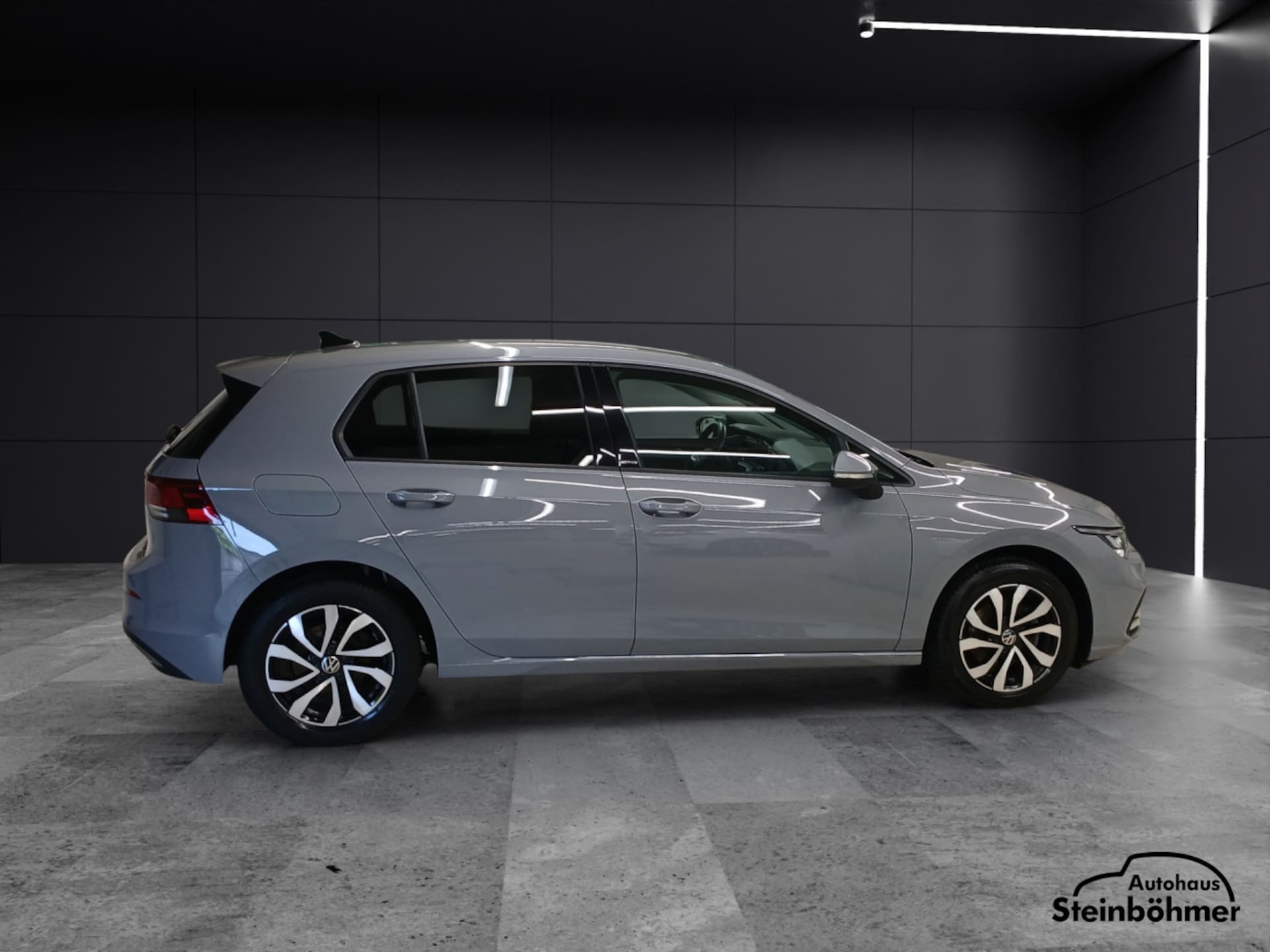 Volkswagen Golf Active